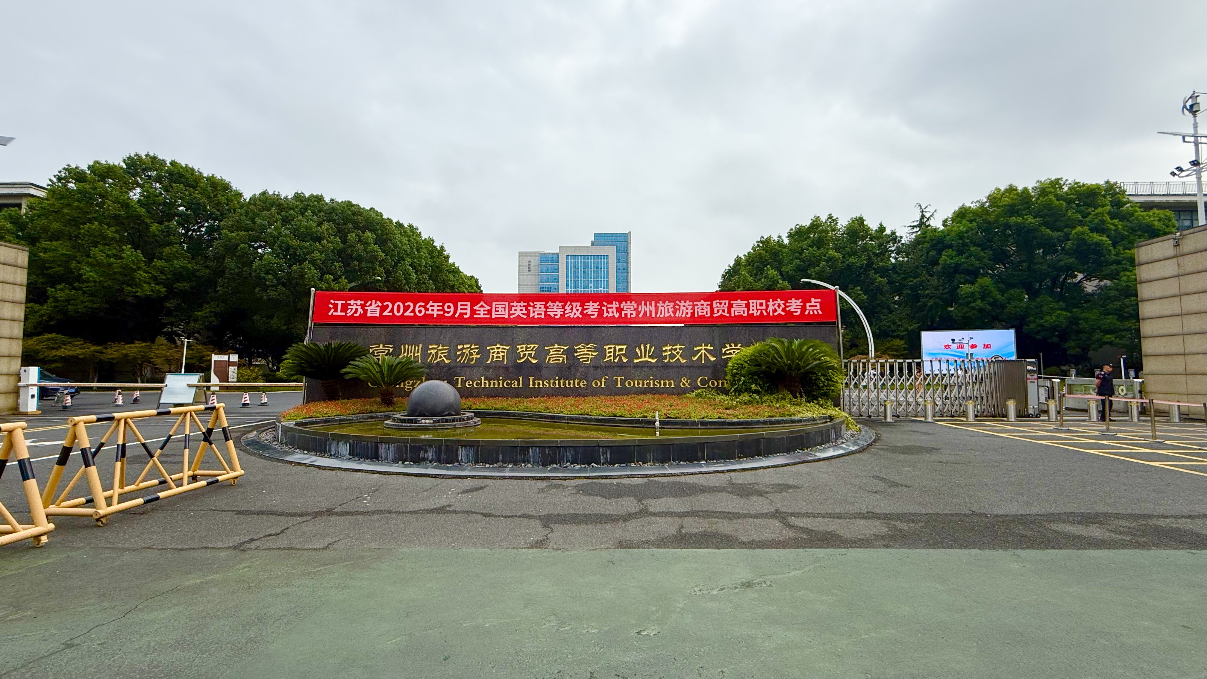 04.jpg 04.jpg