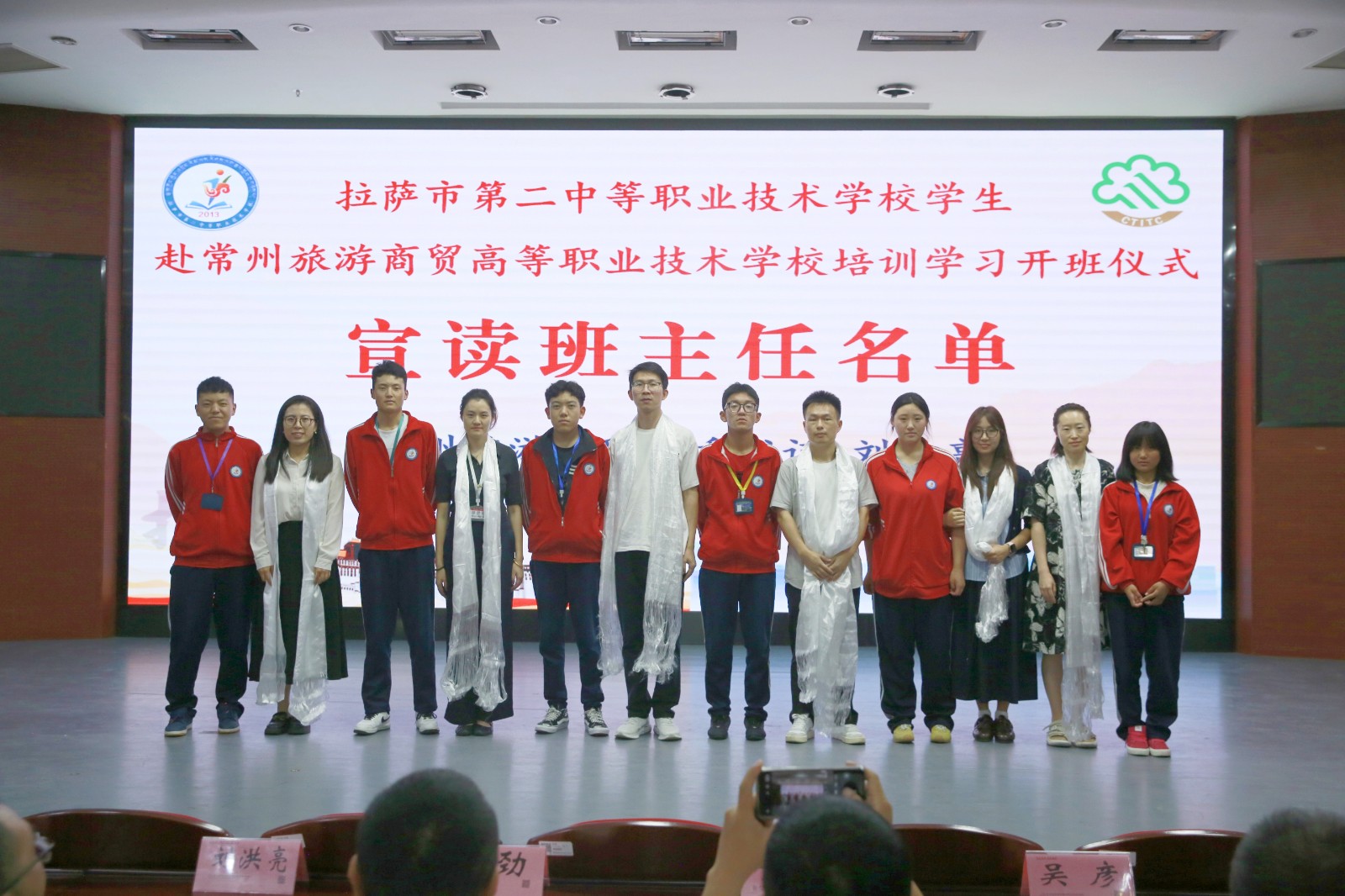 c3b70d61cde653f0.jpg
